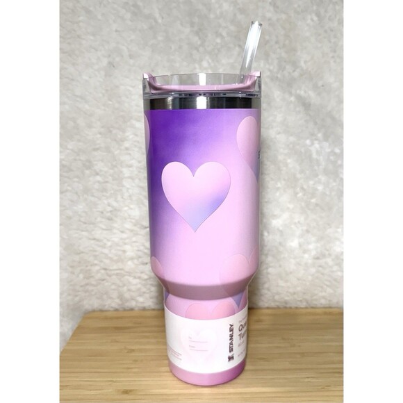 Stanley Valentine’s Day Powder Pink Heart 40oz H2.0 FlowState Quencher Tumbler - Picture 5 of 9